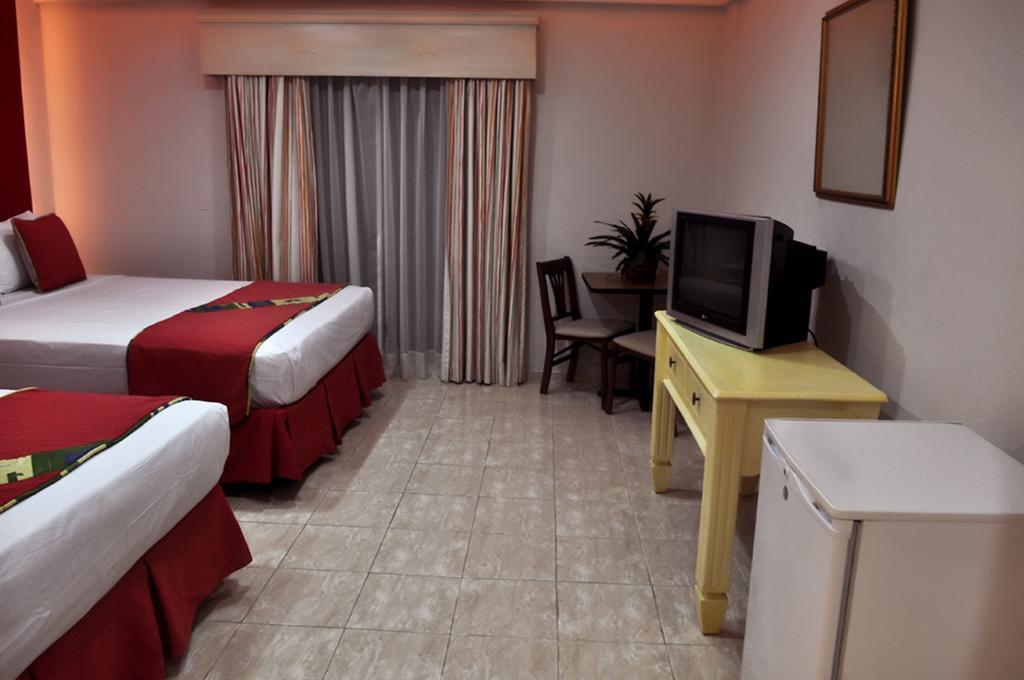 Hotel & Casino Flamboyan Punta Cana Zewnętrze zdjęcie